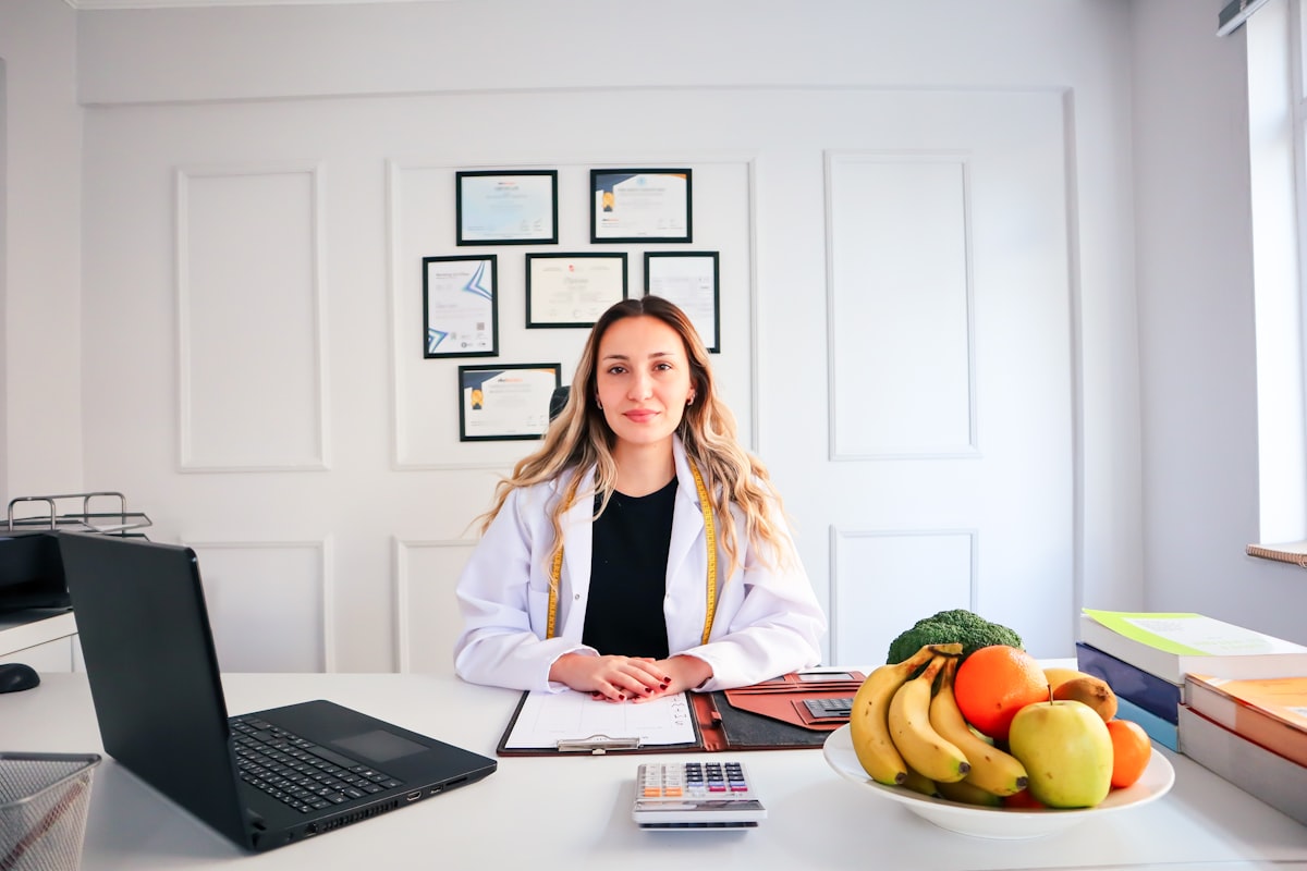 Professional nutritionist consultation